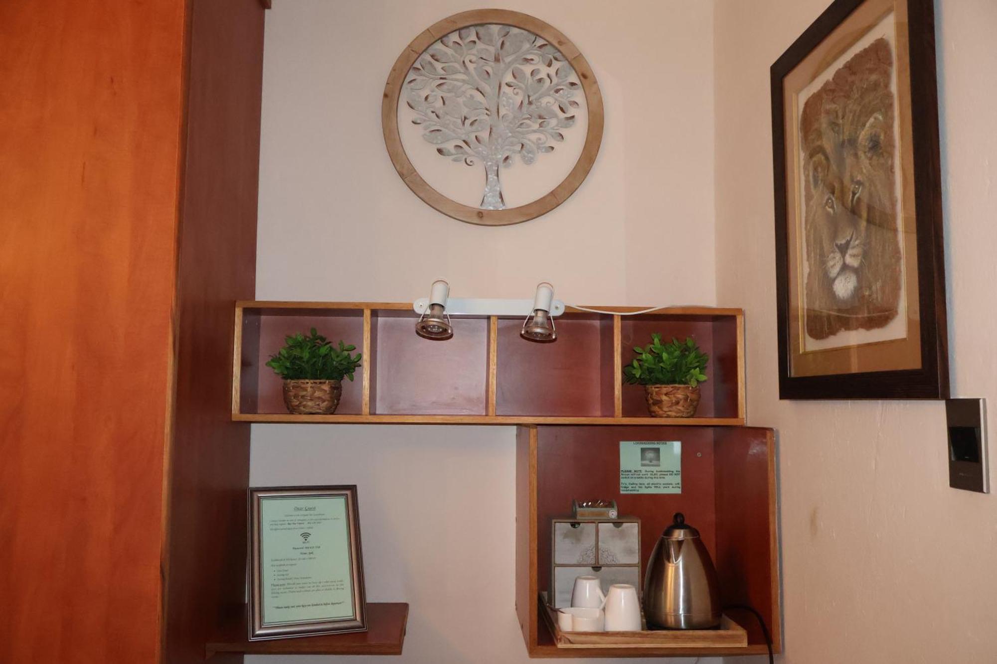 The Leopard Tree Bed & Breakfast Polokwane Ngoại thất bức ảnh