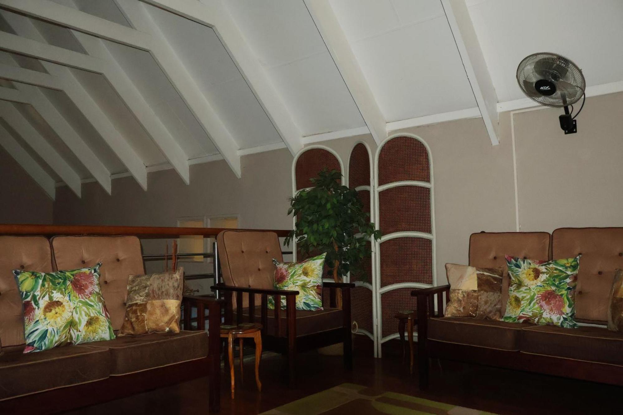 The Leopard Tree Bed & Breakfast Polokwane Ngoại thất bức ảnh