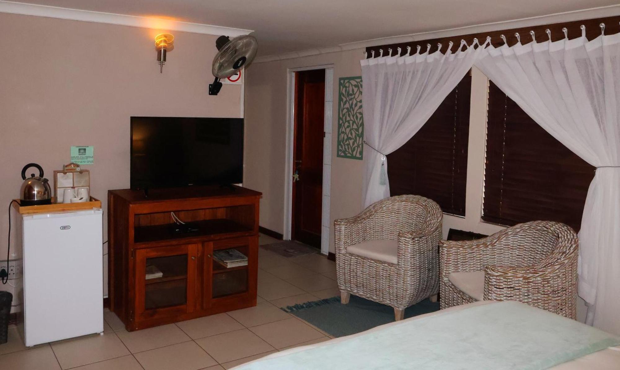 The Leopard Tree Bed & Breakfast Polokwane Ngoại thất bức ảnh